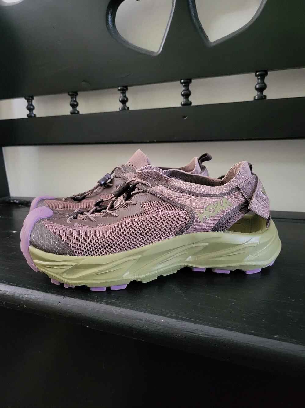 Brand New Hoka Women's Hiking Hopara 2 Trail Shoe in Mauve and Olive Size 7.5